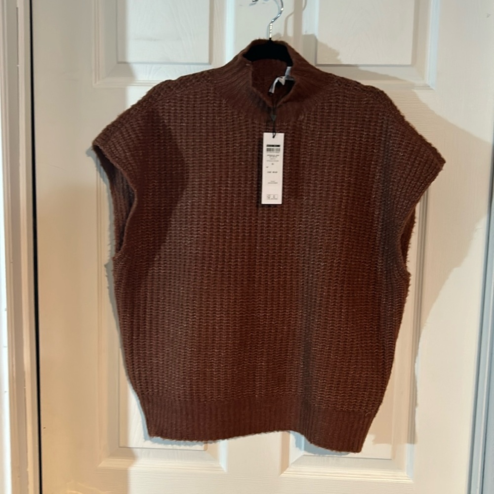 Noisy May Chocolate Brown Sleeveless Turtleneck Knit Vest